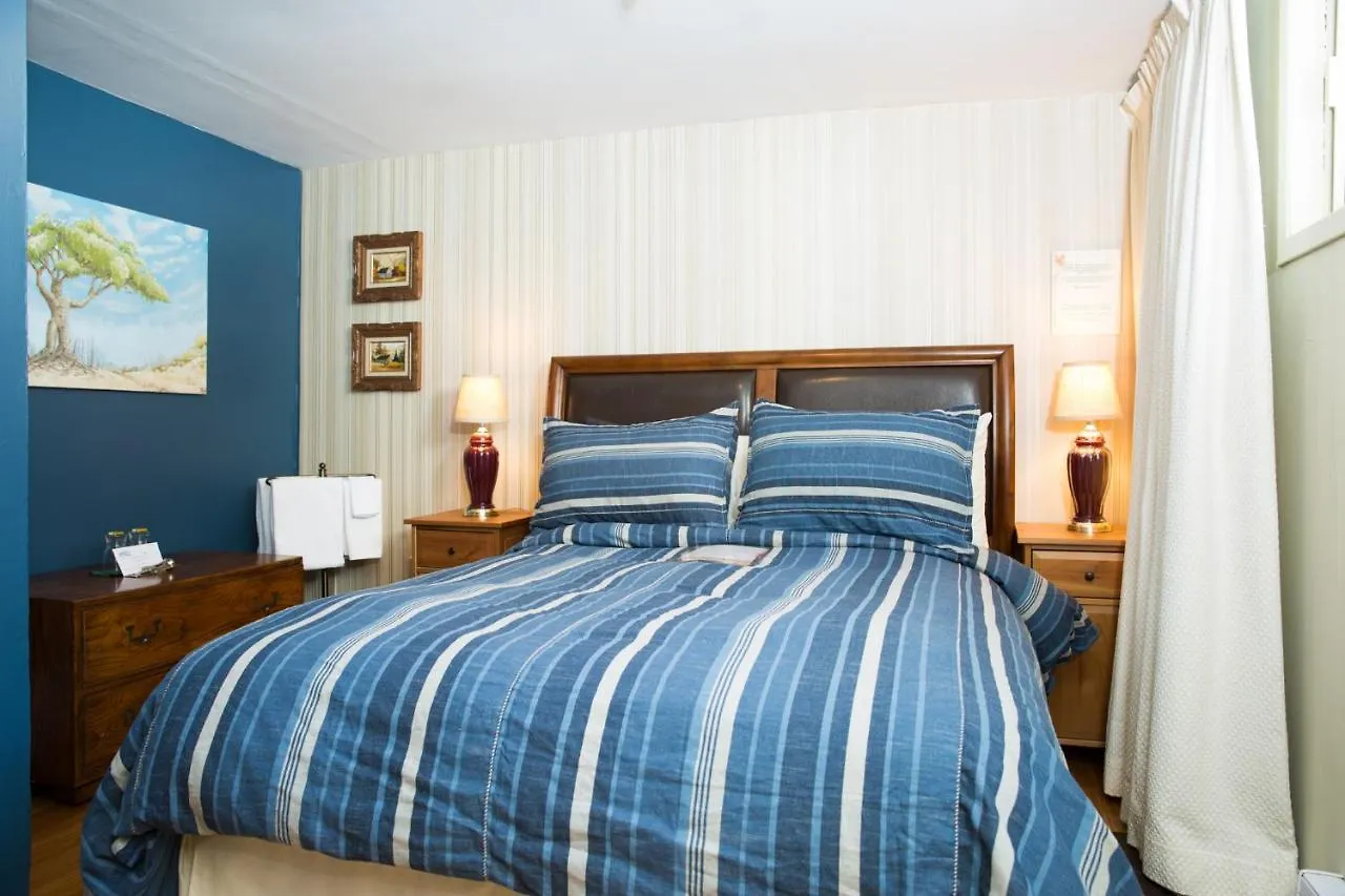 Maison Des Jardins B & B 몬트리올 4*,  캐나다