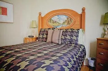 Bed & Breakfast Maison Des Jardins B & B Montréal